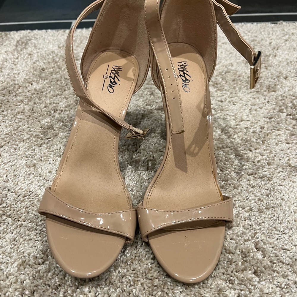Tan dress heels
